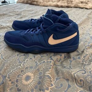 Nike Men’s Blue Basketball Shoes – Like New – Worn Once – No Box